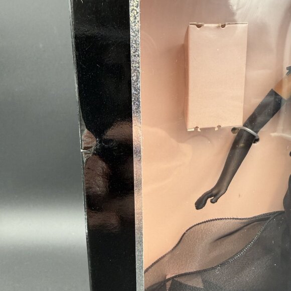 Mattel Barbie 1999 40th Anniversary African American AA Collectors NRFB 22336 - Picture 8 of 14